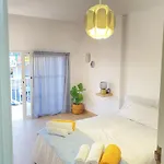 Apto Con Piscina En La Zona De Castillo *