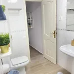 Apartman Apto Con Piscina En La Zona De Castillo